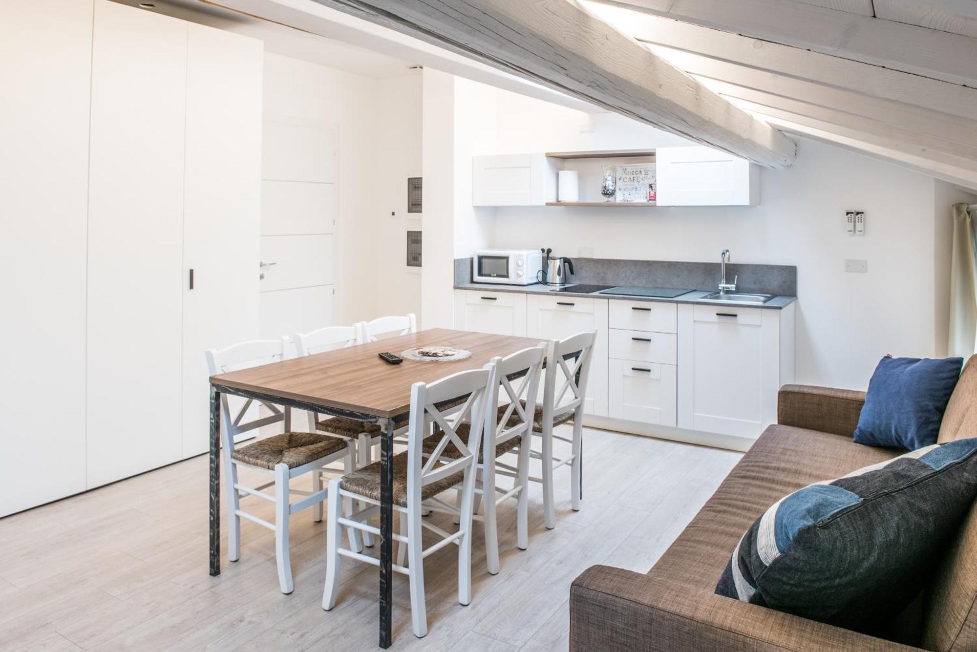 Carrera Home Appartamenti Verona - Bike Hotel 部屋 写真